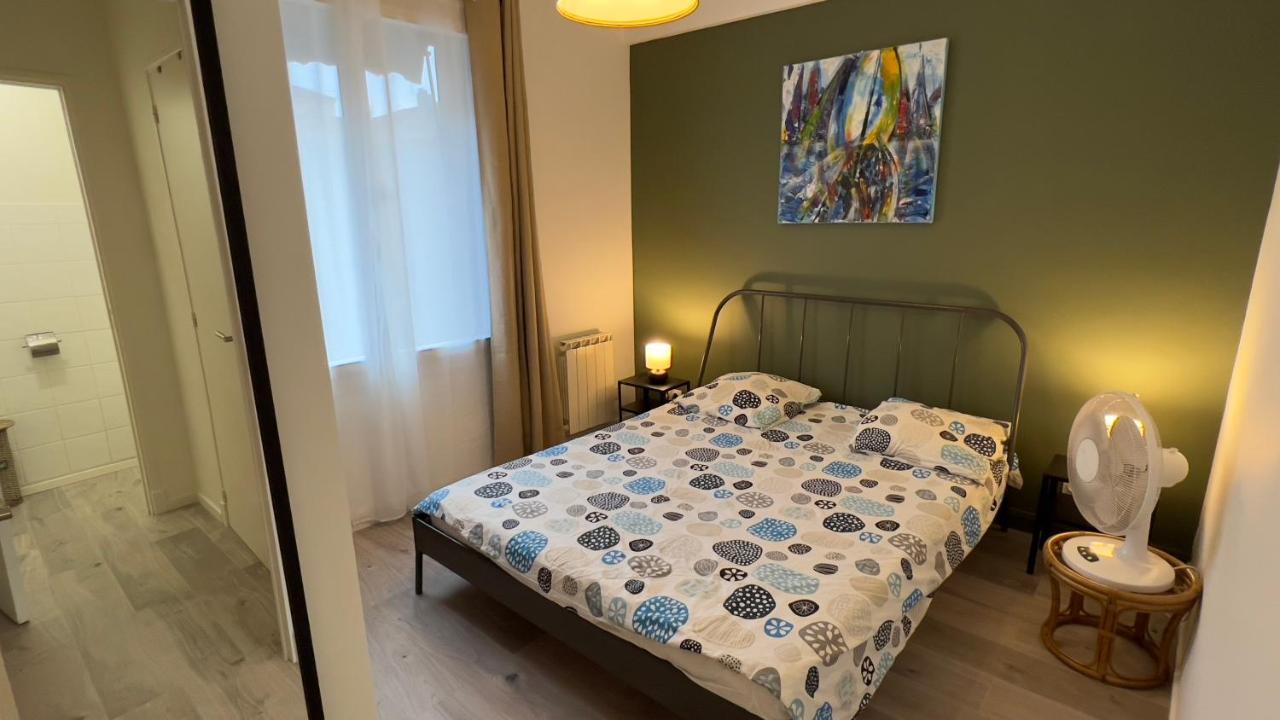 Escale Marseillaise, Grand T2 Calme, Pres Du Vieux Port Pour 2 A 4 Personnes, Nettoyage Rigoureux Apartment Marseille Bagian luar foto